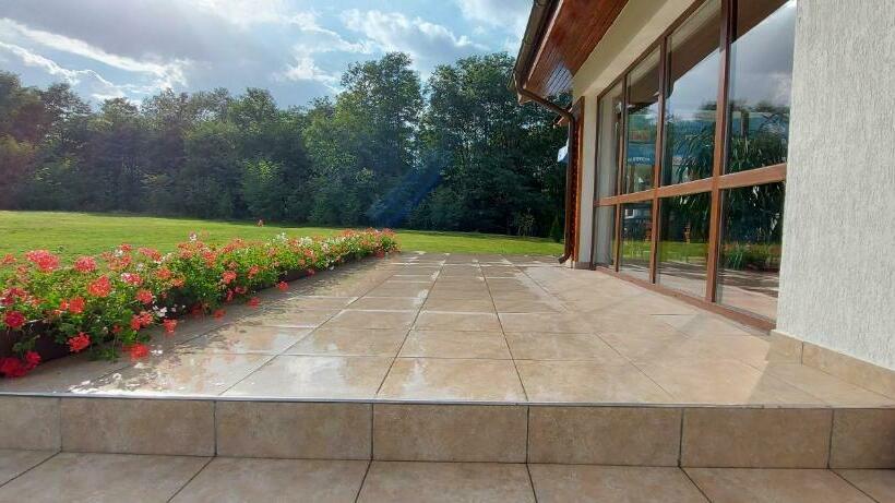 פנסיון Popasul Din Lunca