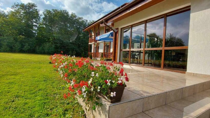 פנסיון Popasul Din Lunca