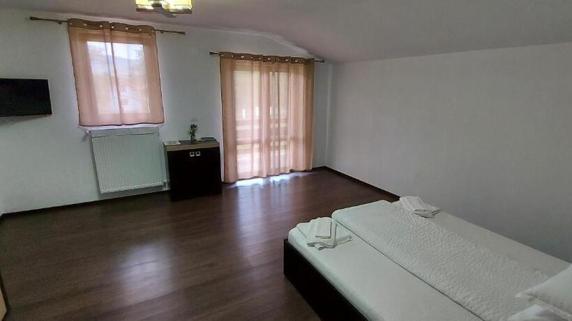 פנסיון Popasul Din Lunca