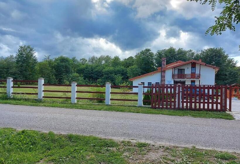 פנסיון Popasul Din Lunca