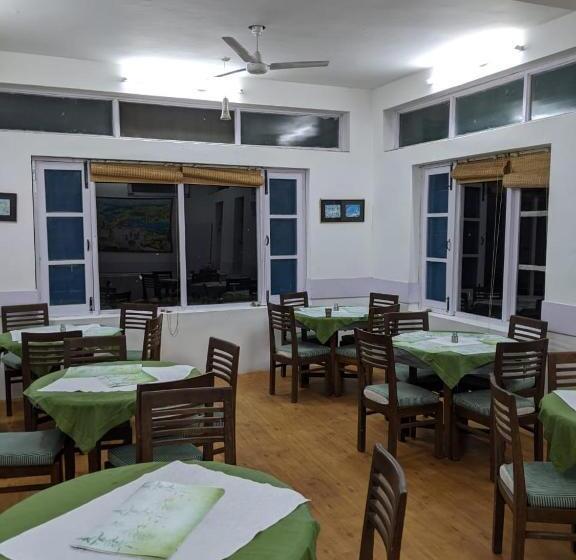 Resort The Mother S Riverfront