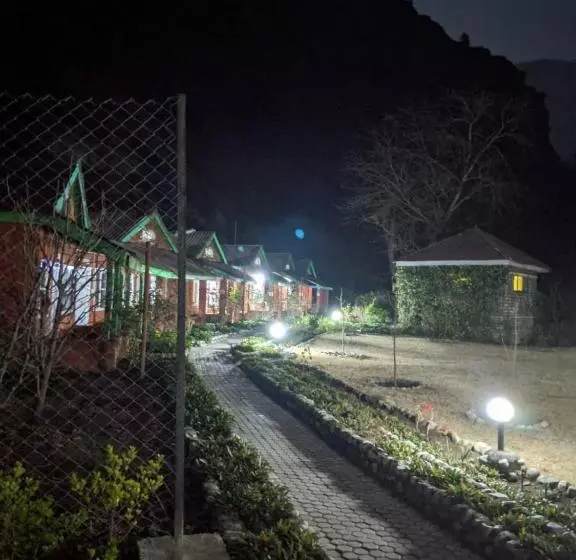 استراحتگاه The Mother S Riverfront