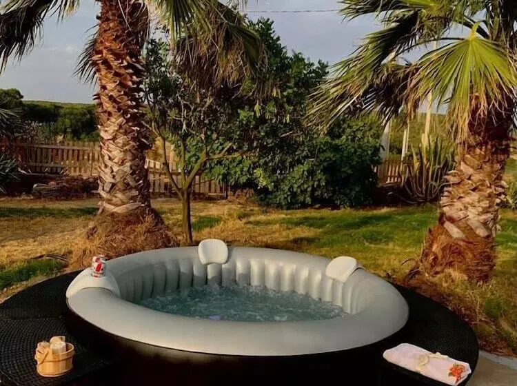 Tenuta Blancamar Country Bed & Breakfast