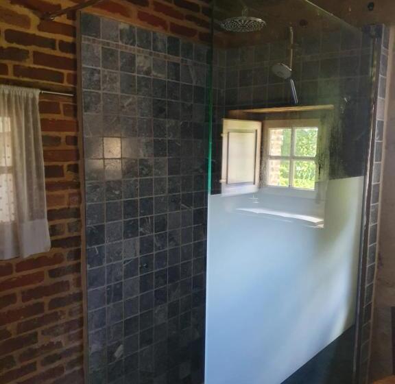 ベッドアンドブレックファースト Chambre D Hôtes La Ferme Du Pré Martin