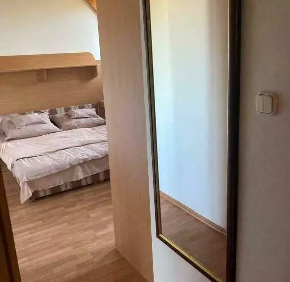 ベッドアンドブレックファースト Hat Testvér Fogadó