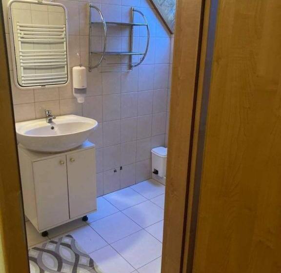 ベッドアンドブレックファースト Hat Testvér Fogadó