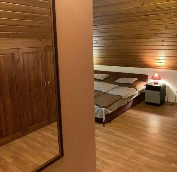 ベッドアンドブレックファースト Hat Testvér Fogadó