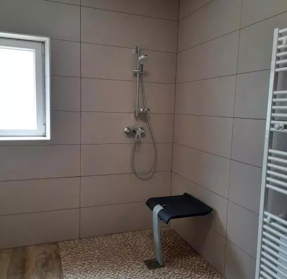 ベッドアンドブレックファースト Les Chambres De Lili