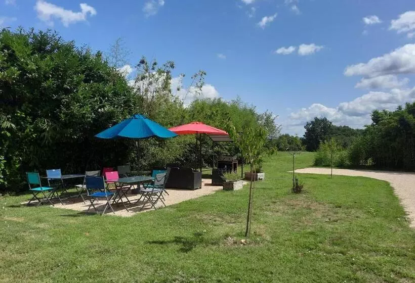 ベッドアンドブレックファースト Les Chambres De Lili