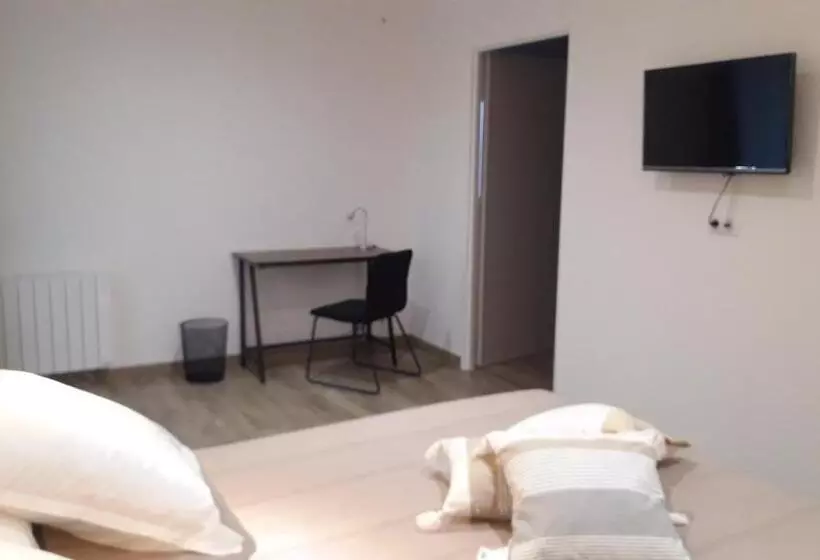 ベッドアンドブレックファースト Les Chambres De Lili