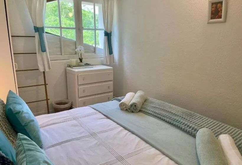 Aamiaismajoitus (B&B) Les Contes