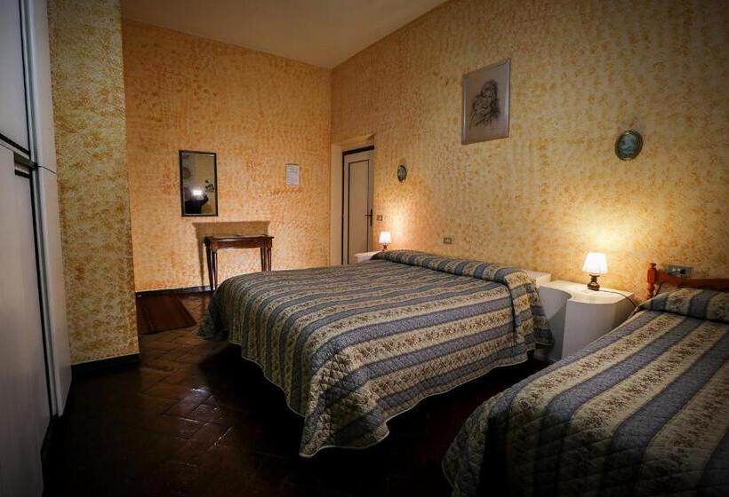 فندق Agriturismo Il Poggetto