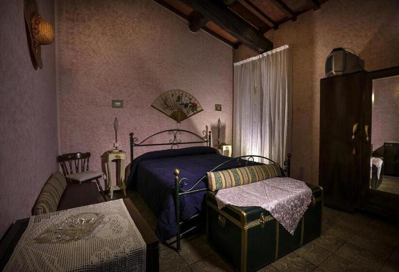 בית מלון כפרי Agriturismo Il Poggetto