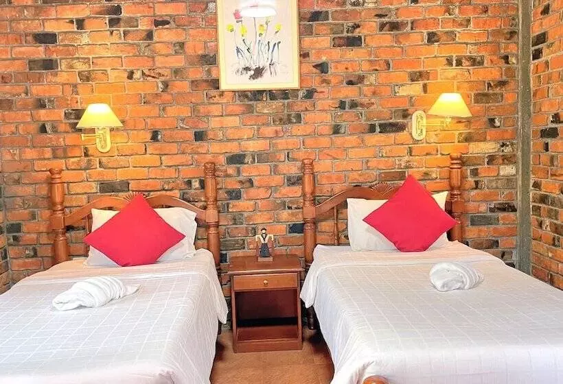 ホテル Doo Dee Boutique Resort By Swiss Chalet