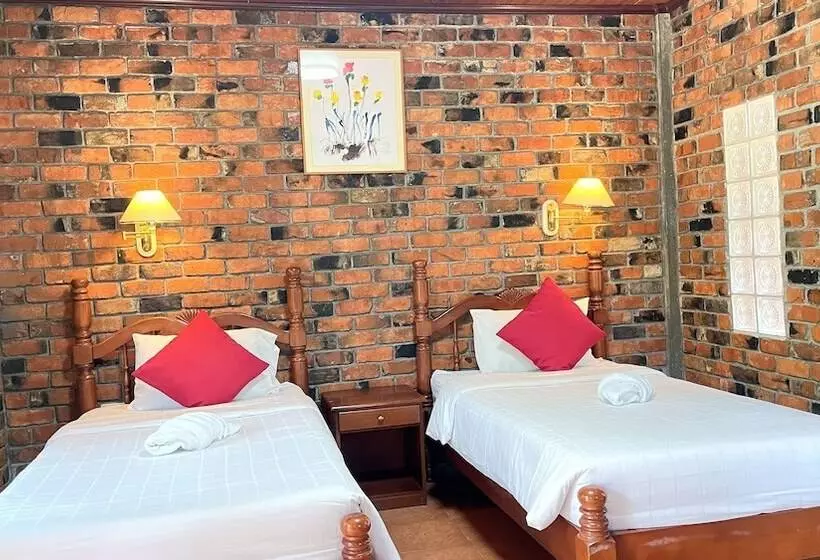 ホテル Doo Dee Boutique Resort By Swiss Chalet