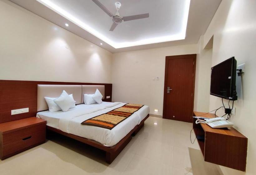 Hotel Serenity By Monarch, Baner Pune