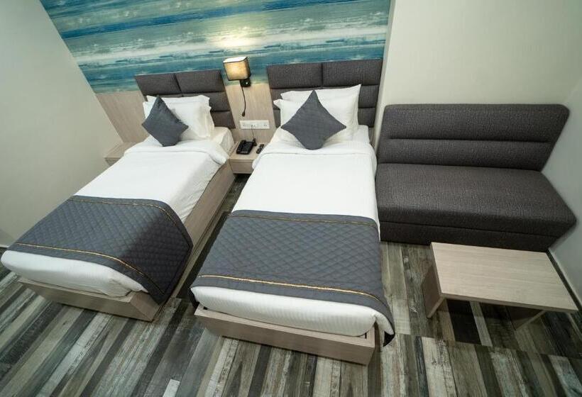 酒店 Paras Heights