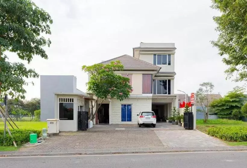 Hotelli Reddoorz @ Bukit Palma Surabaya