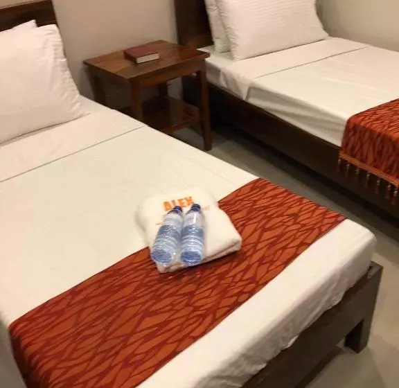 Hotelli Reddoorz At Sta Cruz Naga City