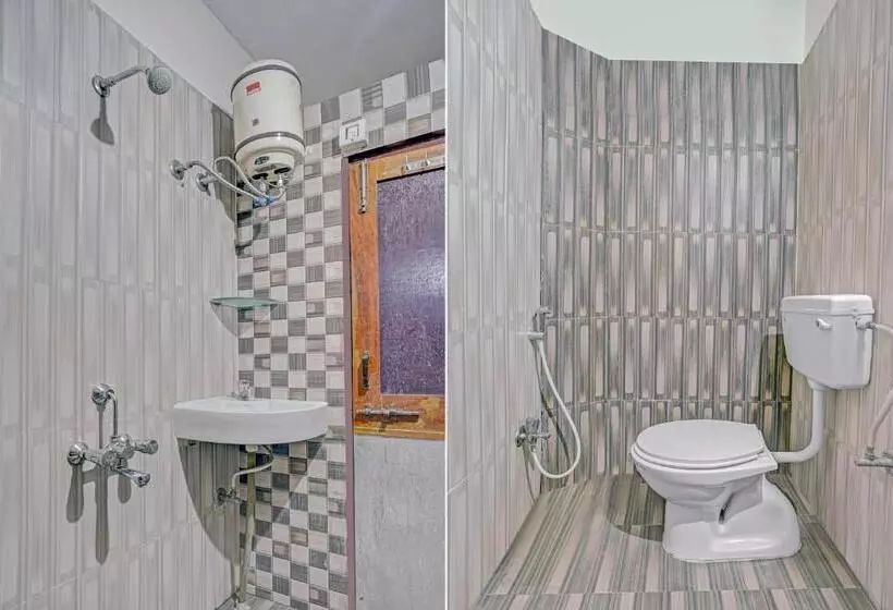 هتل Spot On 81321 Convival Budget Stay