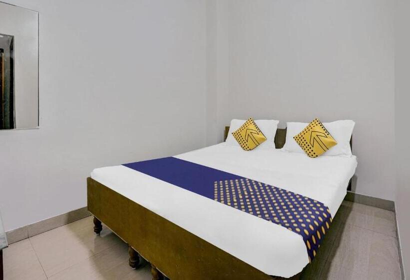 Отель Spot On 81321 Convival Budget Stay