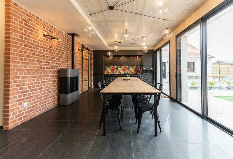 膳宿费 Au Coeur Du Village