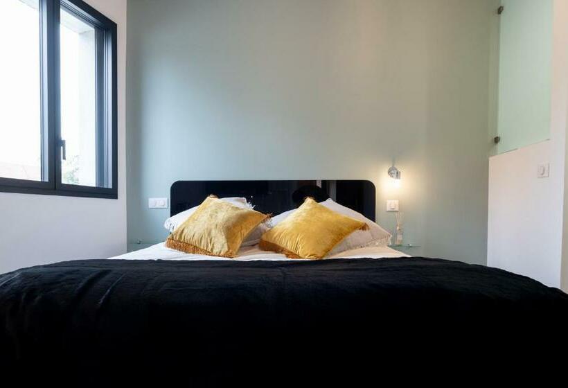 膳宿费 Au Coeur Du Village