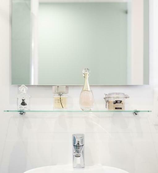 膳宿费 Au Coeur Du Village