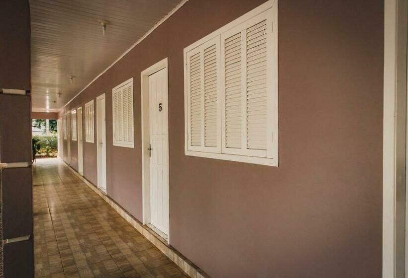 ペンション Pousada Dos Hirsch