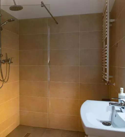 Majatalo Veranda Panzio