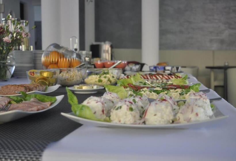 تختخواب و صبحانه Villa Karpacz