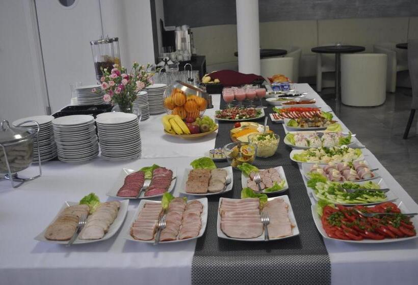 تختخواب و صبحانه Villa Karpacz