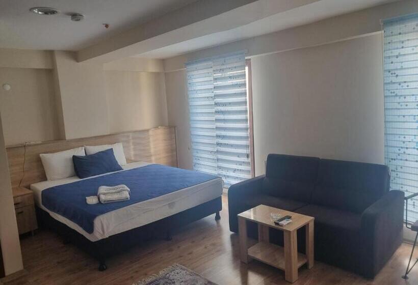 בית מלון כפרי Grand Life