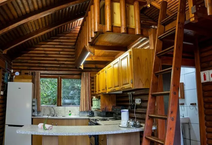 Hotelli Mtunzini Forest Lodge Self Catering Resort