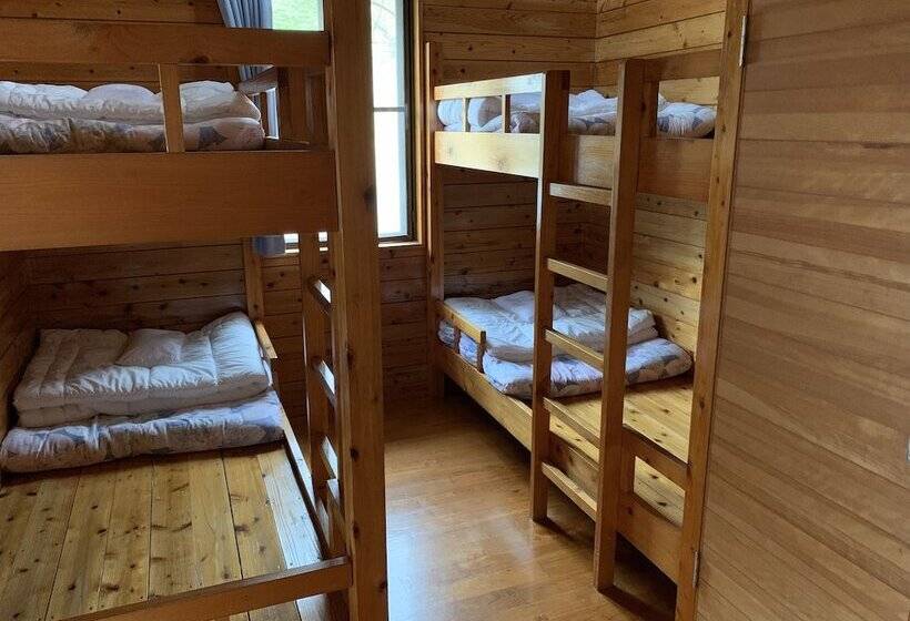 בית מלון כפרי Ojibaru Park