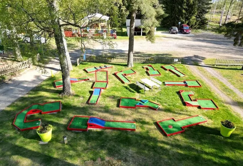 Hotelli Otterbergets Bad & Camping