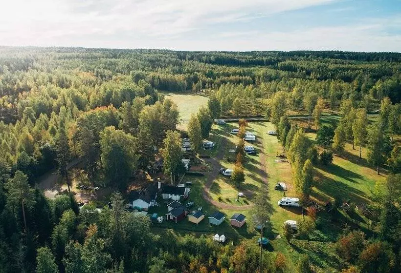 Hotelli Otterbergets Bad & Camping