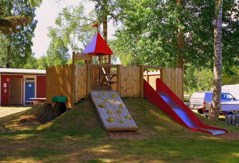 Hotelli Otterbergets Bad & Camping