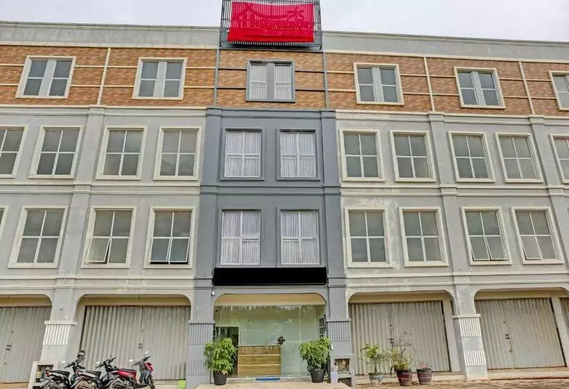 Hotelli Oyo 90609 Mimi & Coco Homestay