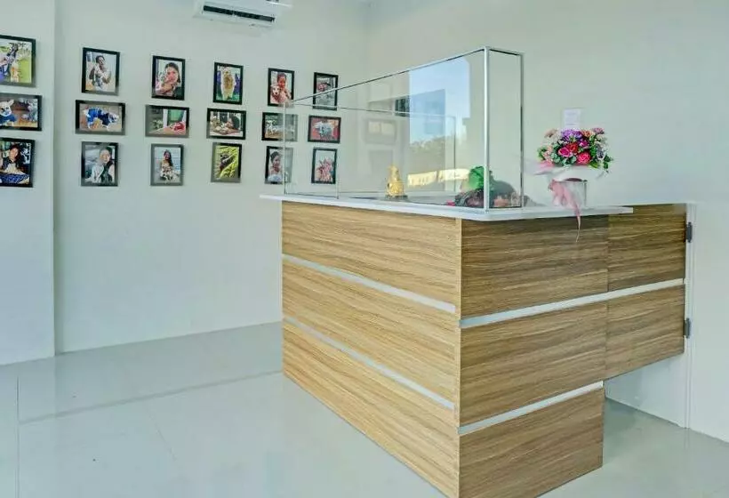 Hotelli Oyo 90609 Mimi & Coco Homestay