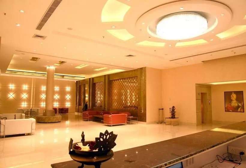 Hotelli The Gulmohar Grand