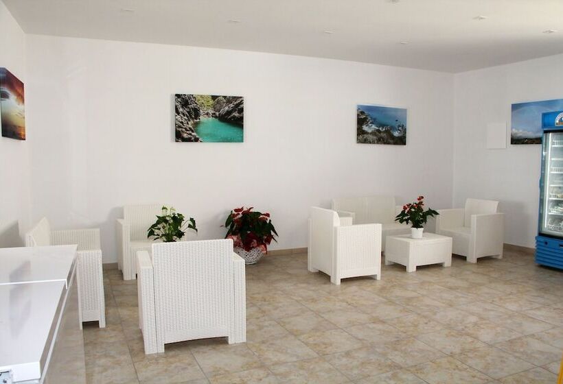 هتل Villaggio Quattro Scogli