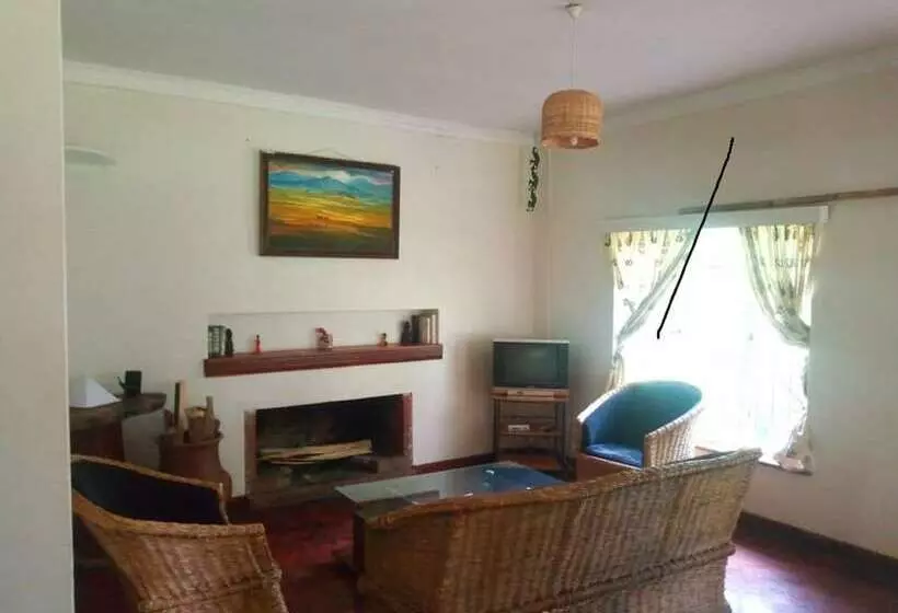 پانسیون Muremba Retreat Kitale