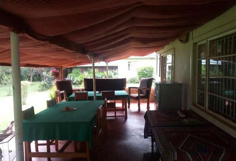 پانسیون Muremba Retreat Kitale