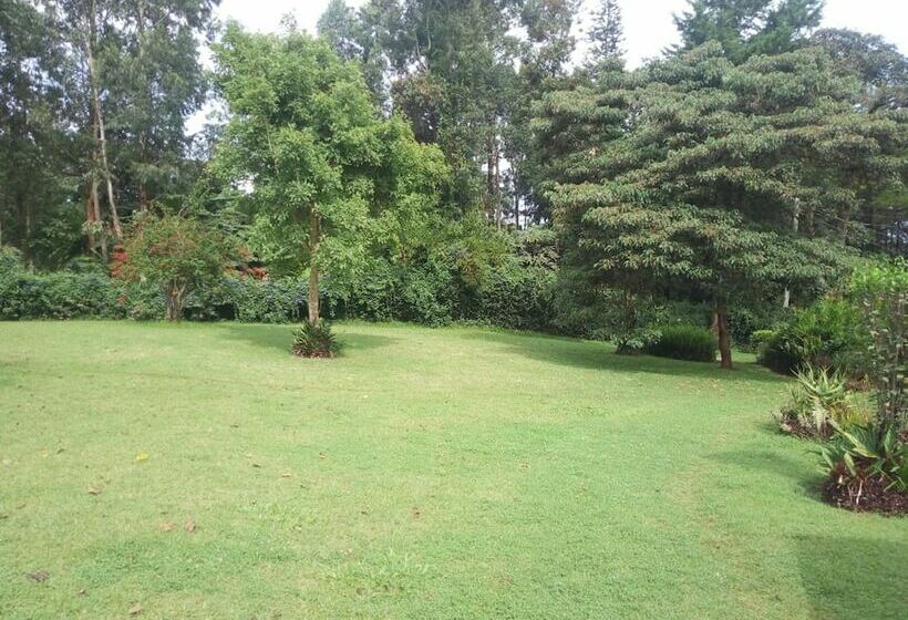 پانسیون Muremba Retreat Kitale