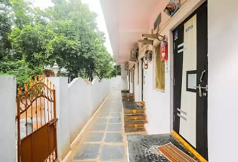 Majatalo Rahul Residence