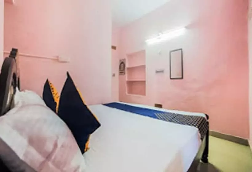 Majatalo Rahul Residence