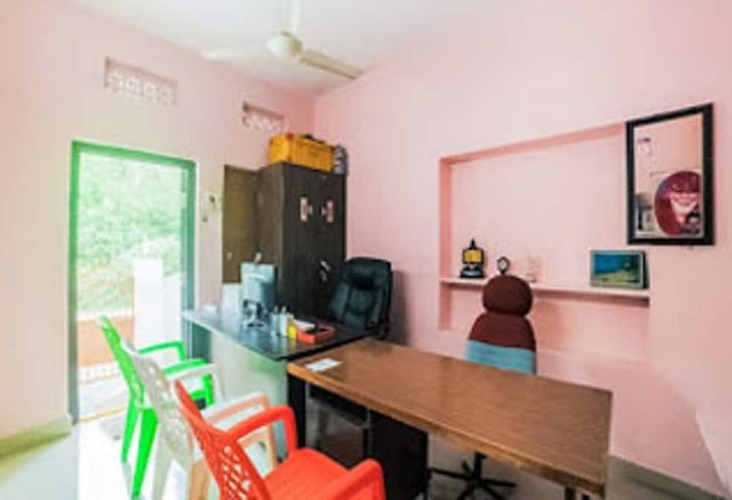 ペンション Rahul Residence