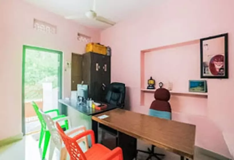 Majatalo Rahul Residence