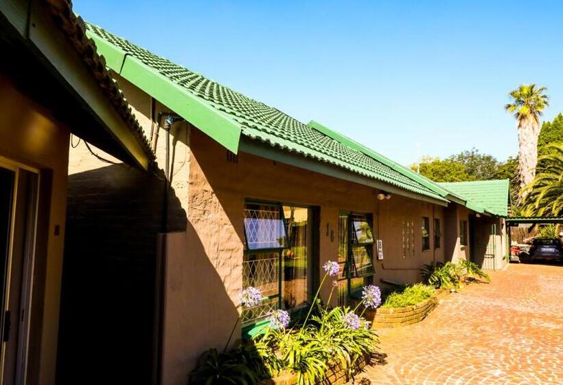 Пансион The Exclusive Guesthouse